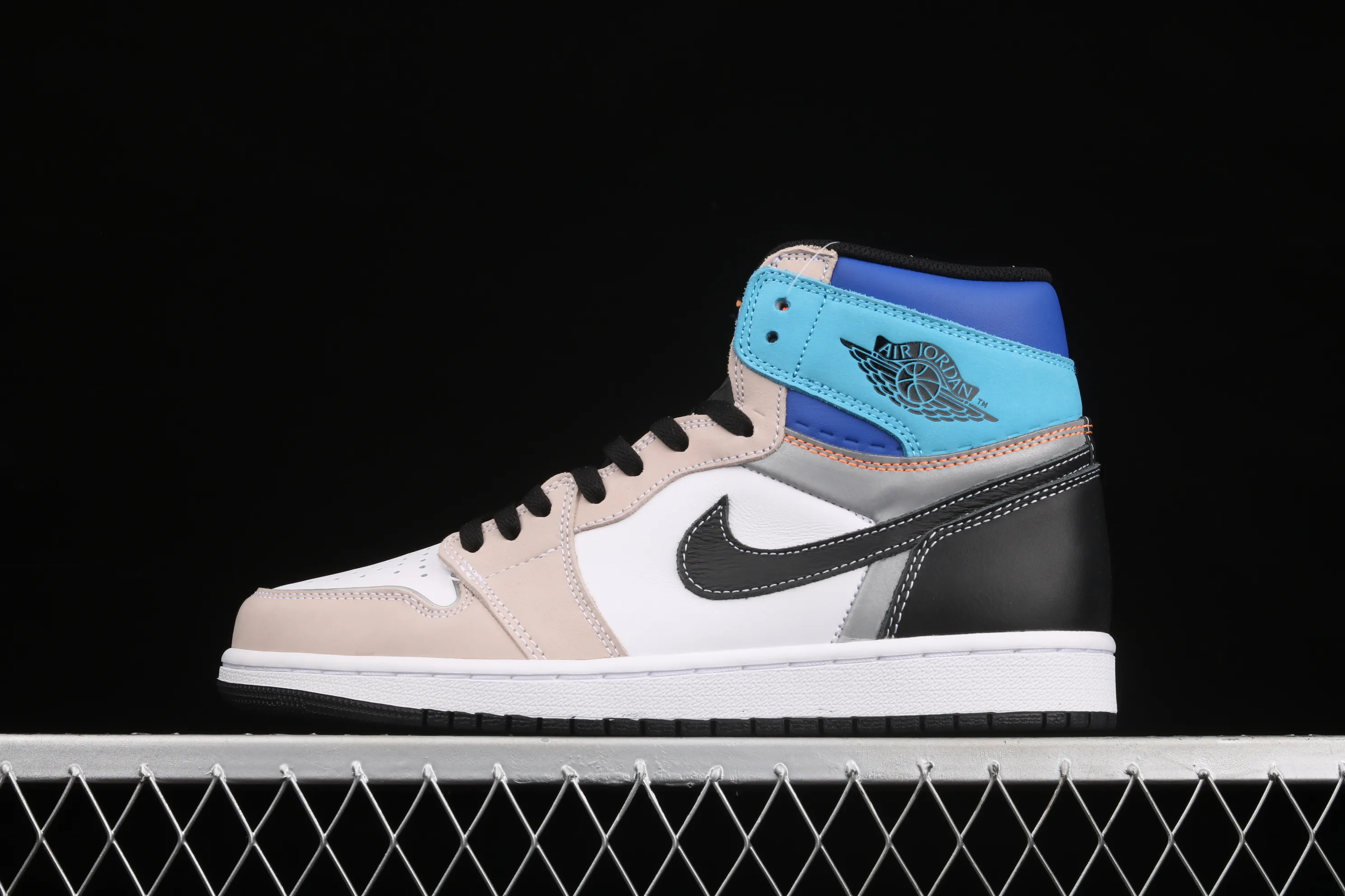 All categories Air Jordan Jordan series basketball shoes Air Jordan 1 High L version Union x Air Jordan 1 High OG AJ1 Joe 1 Klein blue color matching high-top basketball shoes DC6515-100